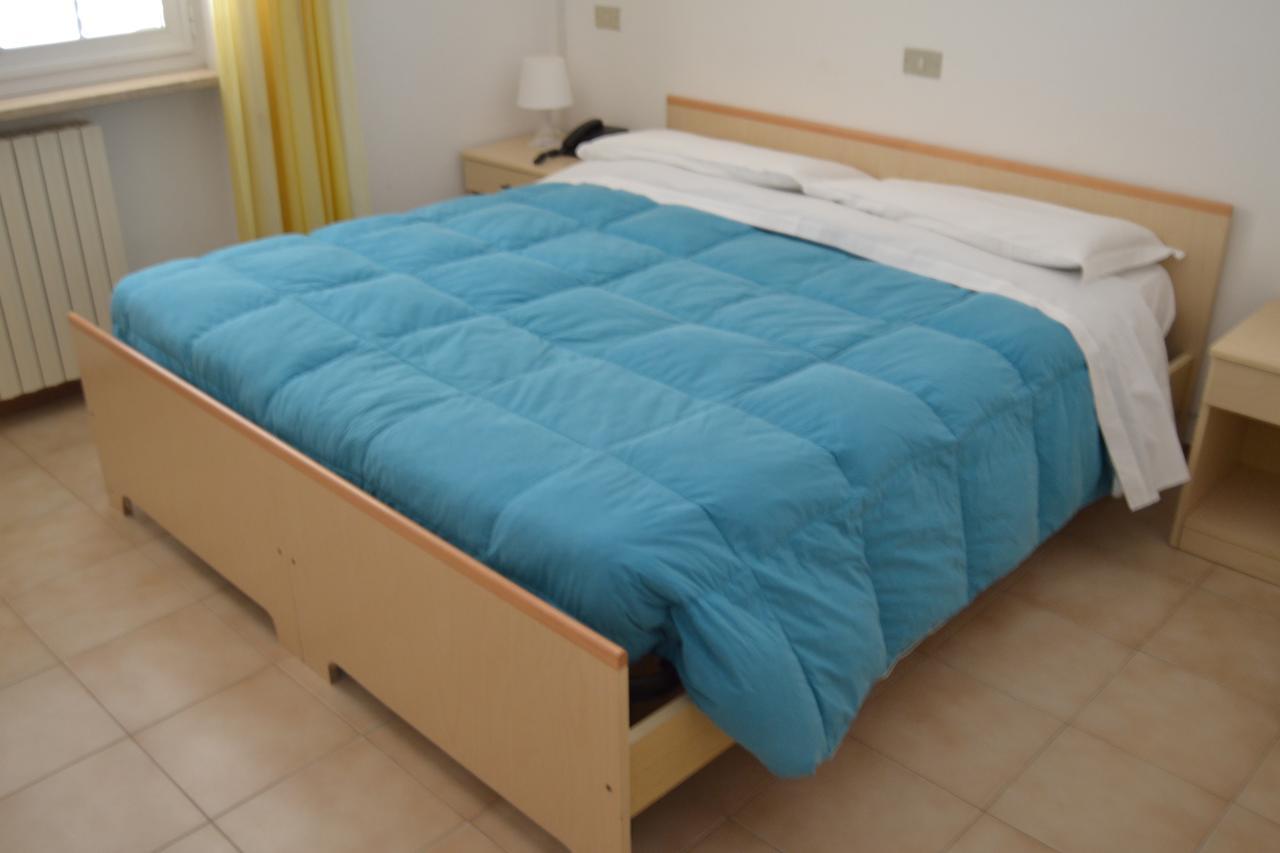 Fattoria Cerreto Hotel Mosciano Sant'Angelo Ngoại thất bức ảnh